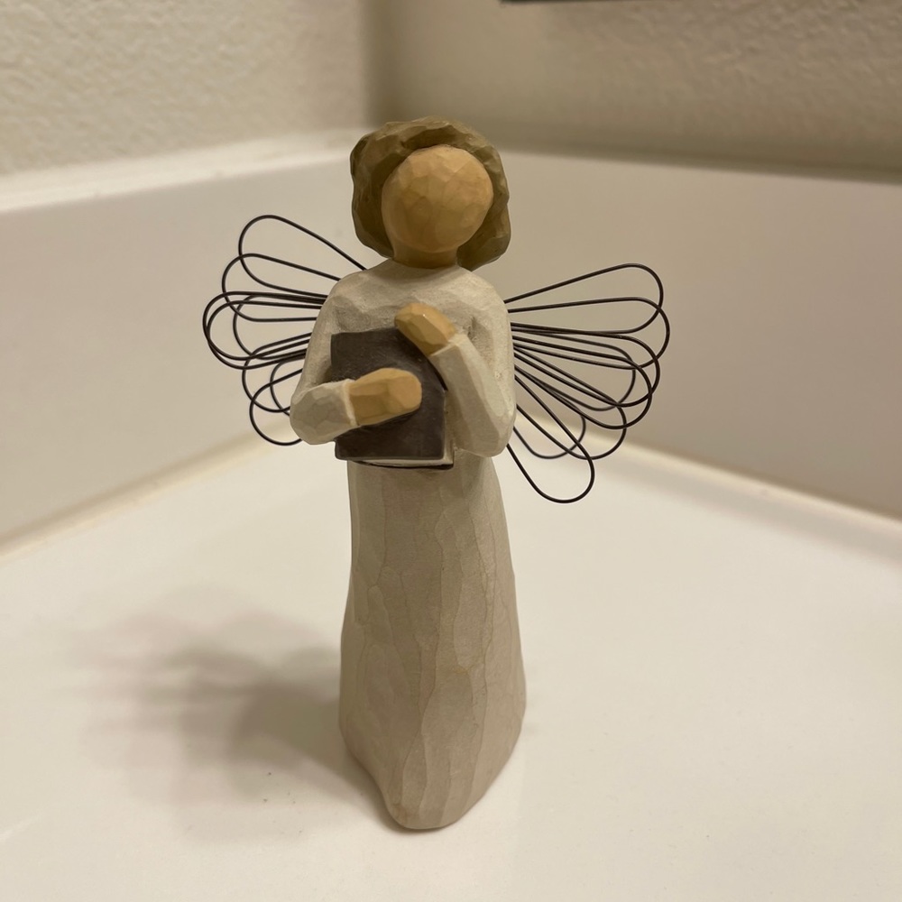 Willow Tree Angel of Learning Figurine
